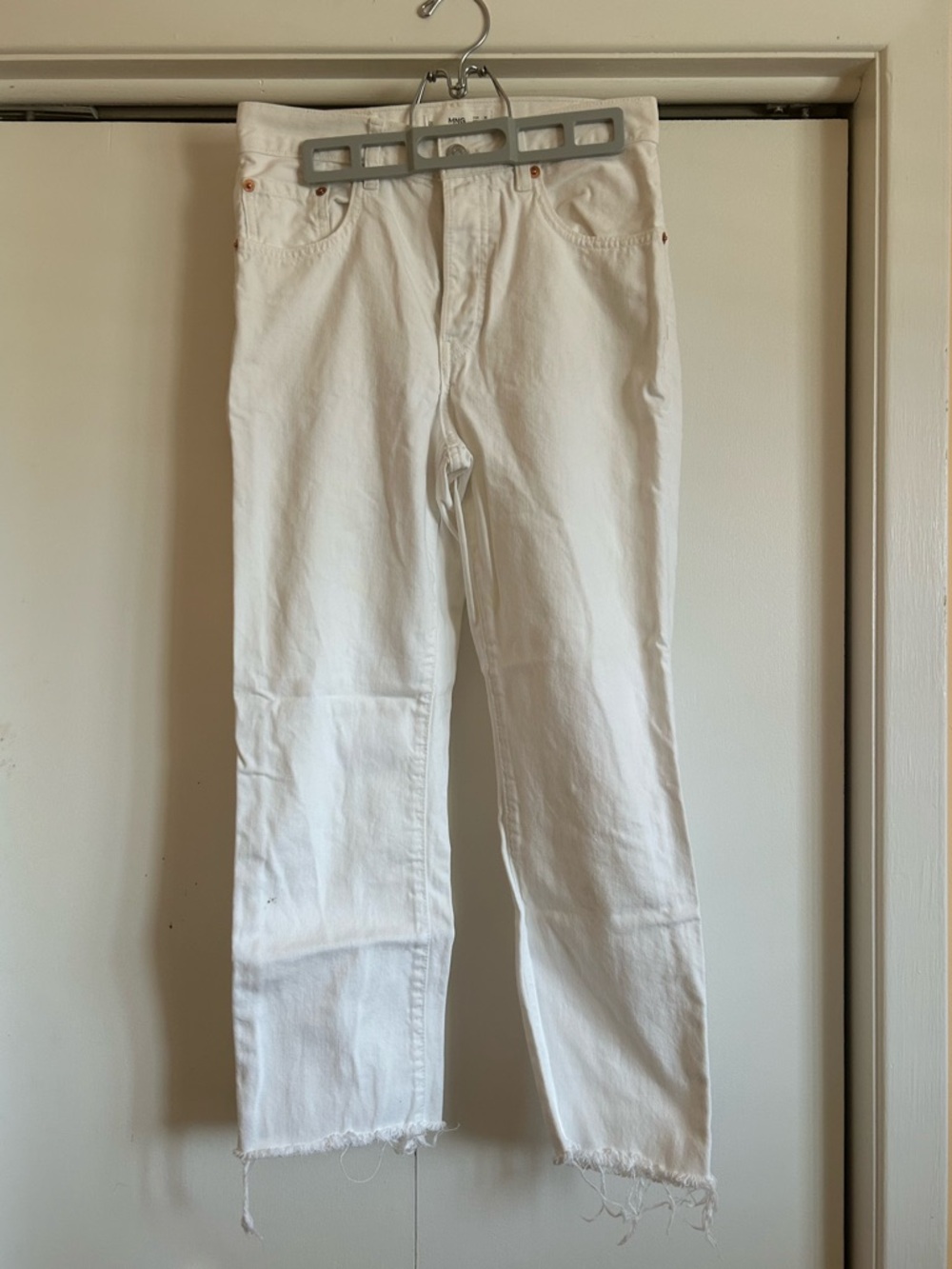Mango White High-Waist Straight Jeans